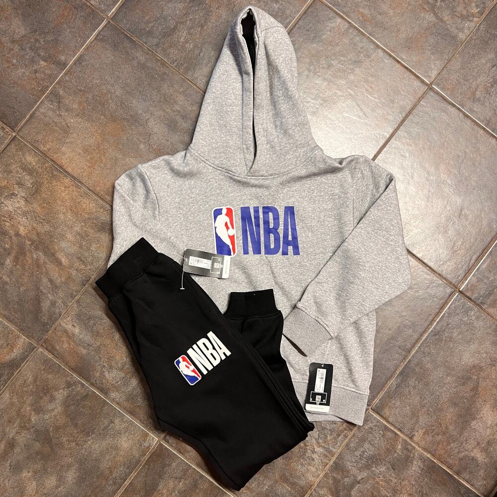 NBA boys sweat pants/sweater set size 8/10 new
